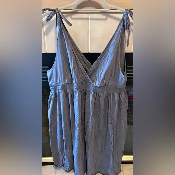 American Eagle Size XL Tie Strap Double V Mini Dress - Picture 2 of 6